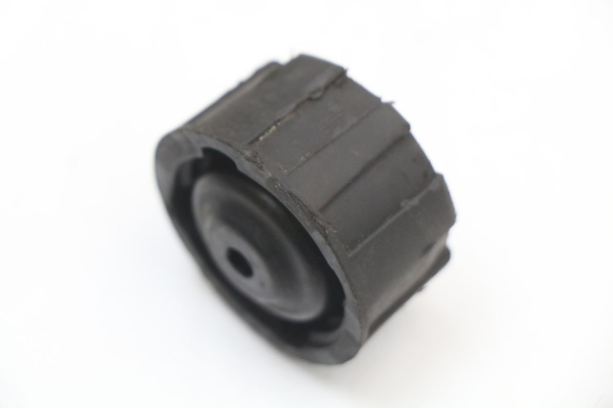 photo de BOUCHON VASE EXPANSION PIAGGIO MP3 LT 400 (2007 - 2012) - Vue principale