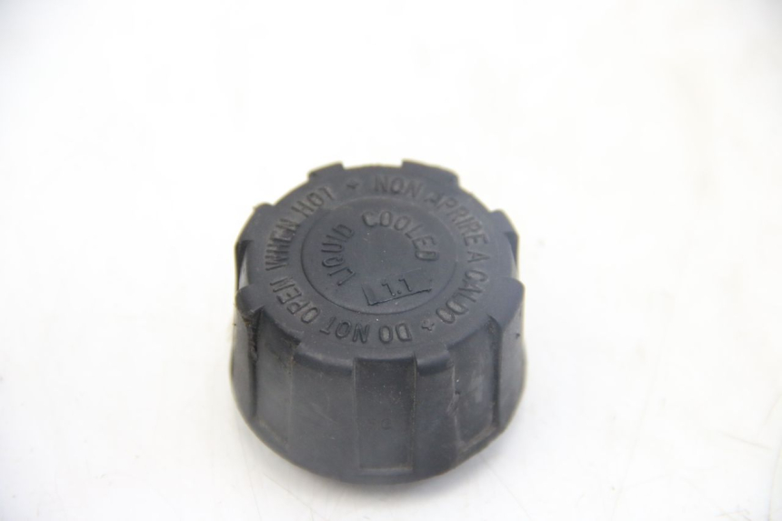 photo de BOUCHON VASE EXPANSION PIAGGIO MP3 125 (2006 - 2014) - Vue principale