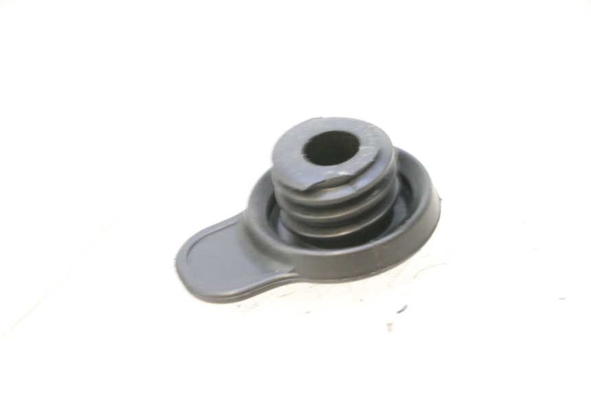 photo de BOUCHON VASE EXPANSION YAMAHA NEOS NEO'S 4T 50 (2008 - 2016) - Zoom état d’usage