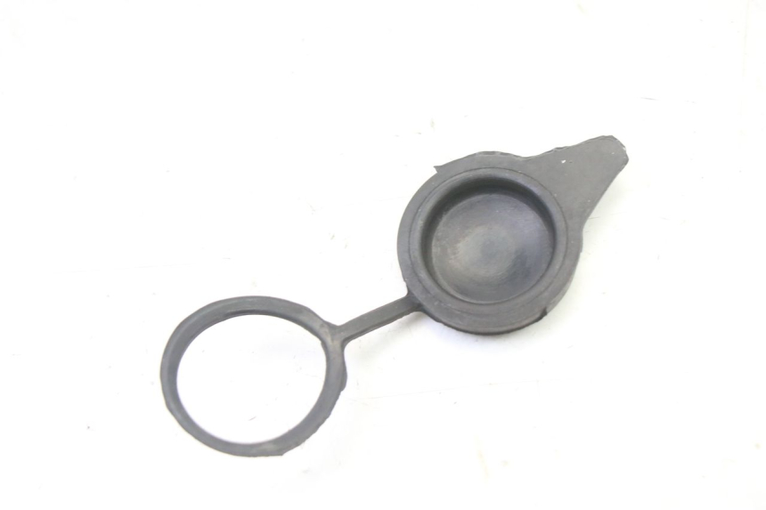 photo de BOUCHON VASE EXPANSION HONDA NTV DEAUVILLE 650 (2001 - 2006) - Zoom état d’usage