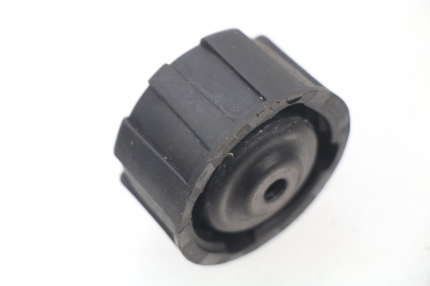 photo de BOUCHON VASE EXPANSION PIAGGIO XEVO 400 (2007) - Zoom état d’usage