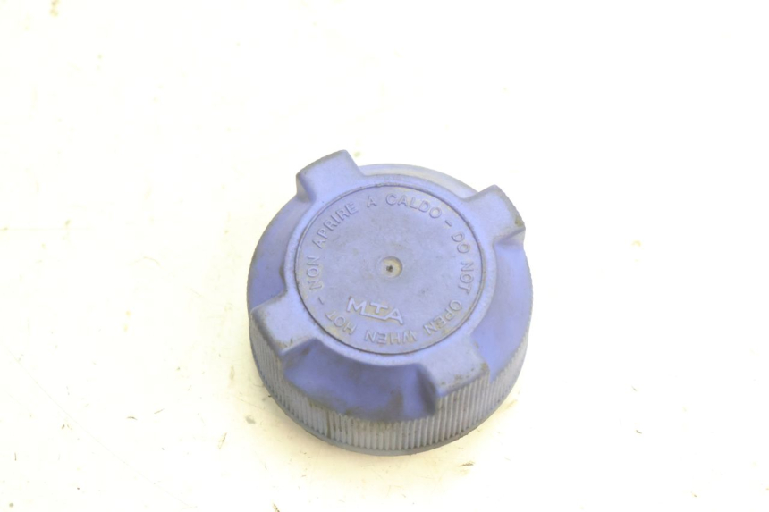 photo de BOUCHON VASE EXPANSION PEUGEOT SATELIS 125 (2006 - 2009) - Vue principale