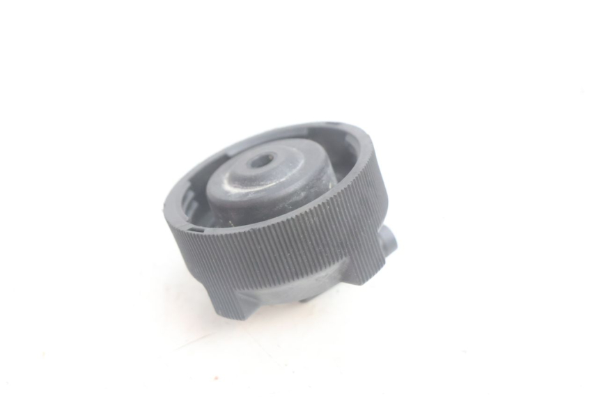 photo de BOUCHON VASE EXPANSION APRILIA SCARABEO GT 125 (1999 - 2007) - Zoom état d’usage