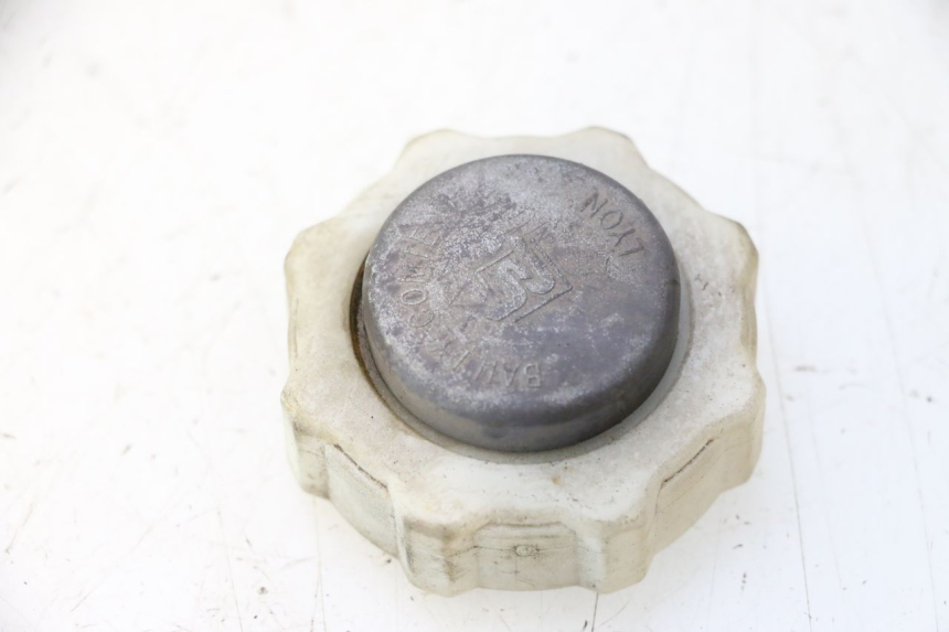 photo de BOUCHON VASE EXPANSION PEUGEOT SPEEDFIGHT LC 50 (1996 - 2002) - Vue principale