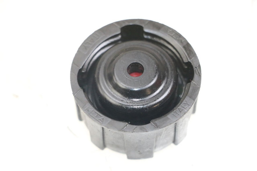 photo de BOUCHON VASE EXPANSION PIAGGIO X10 125 (2012 - 2017) - Détail de la pièce