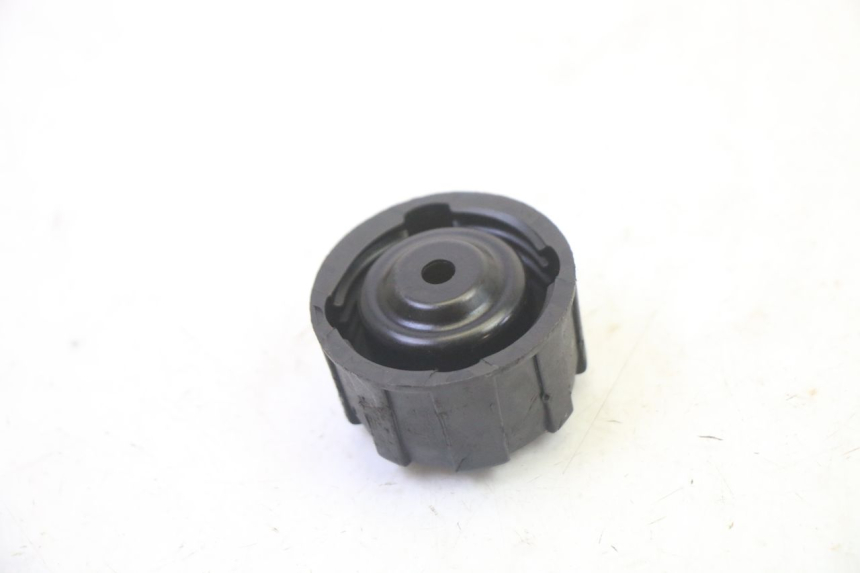 photo de BOUCHON VASE EXPANSION PIAGGIO XEVO - X EVO 125 (2007 - 2017) - Zoom état d’usage