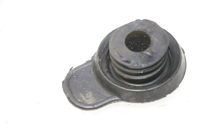 photo de BOUCHON VASE EXPANSION YAMAHA YP MAJESTY 125 (1998 - 2001) - Détail de la pièce