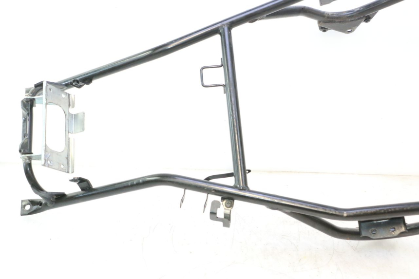 photo de BOUCLE CADRE ARRIERE SUZUKI BURGMAN EXECUTIVE ABS 650 (2006 - 2012) - État de surface