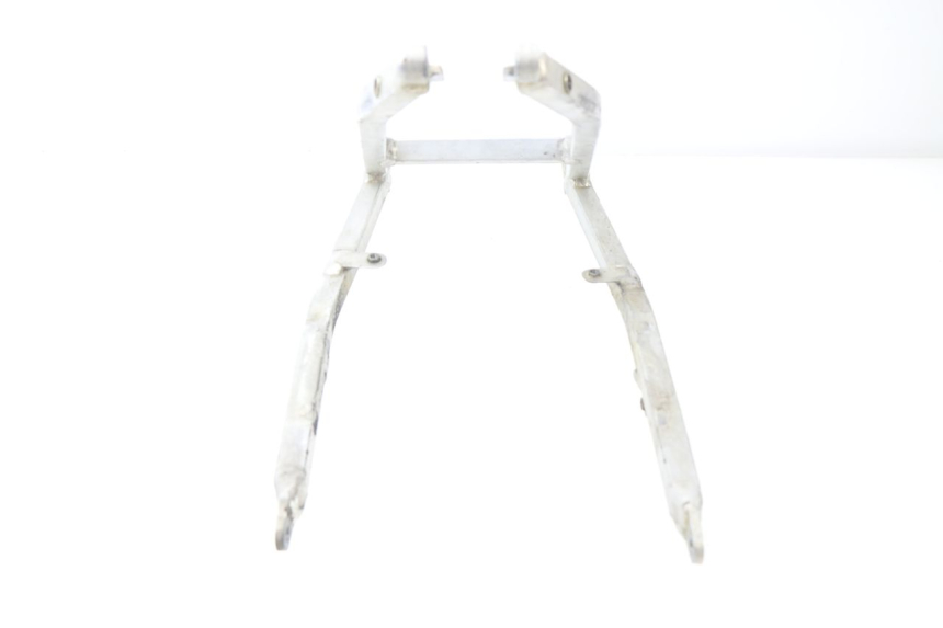 photo de BOUCLE CADRE ARRIERE HONDA CR 125 (2000 - 2001) - Gros plan technique