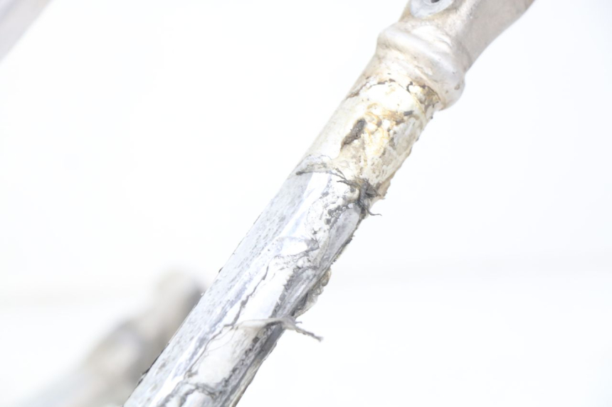 photo de BOUCLE CADRE ARRIERE HONDA CRF CR-F 450 (2009 - 2012) - État de surface