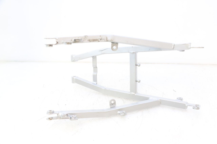 photo de BOUCLE CADRE ARRIERE HM HONDA CRM DERAPAGE RR 50 (2006 - 2017) - Zoom état d’usage