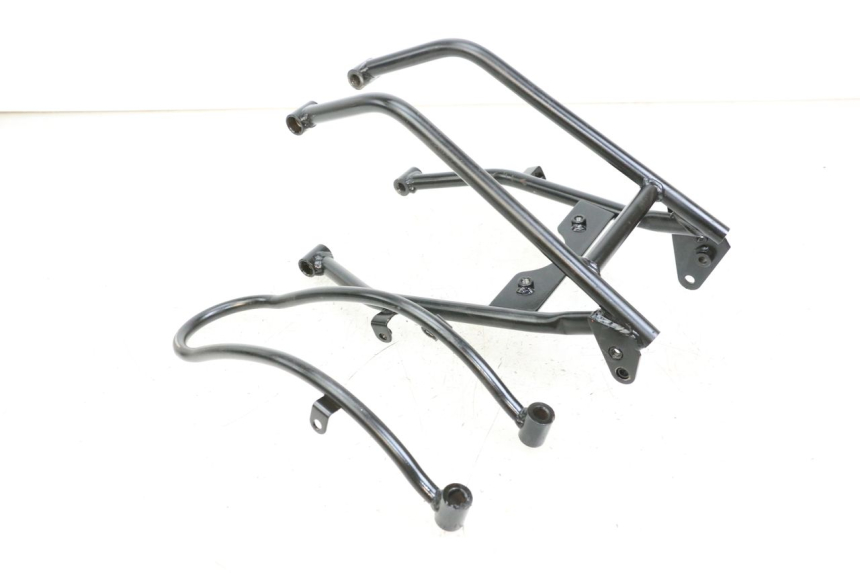 photo de BOUCLE CADRE ARRIERE RSR DIRT BIKE 150 - Détail de la pièce