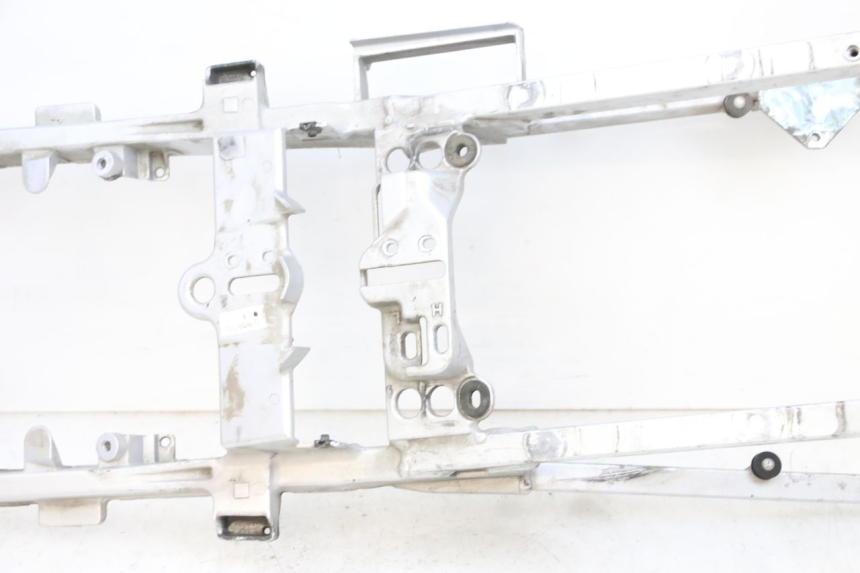 photo de BOUCLE CADRE ARRIERE YAMAHA FJR ABS 1300 (2006 - 2012) - Marquages et références