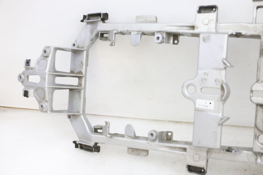 photo de BOUCLE CADRE ARRIERE YAMAHA FJR ABS 1300 (2006 - 2012) - État de surface