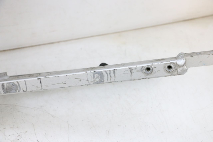 photo de BOUCLE CADRE ARRIERE YAMAHA FJR ABS 1300 (2006 - 2012) - Marquages et références