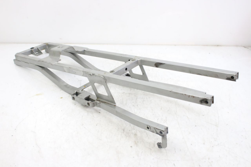 photo de BOUCLE CADRE ARRIERE DERBI GPR 50 (2004 - 2009) - Zoom état d’usage