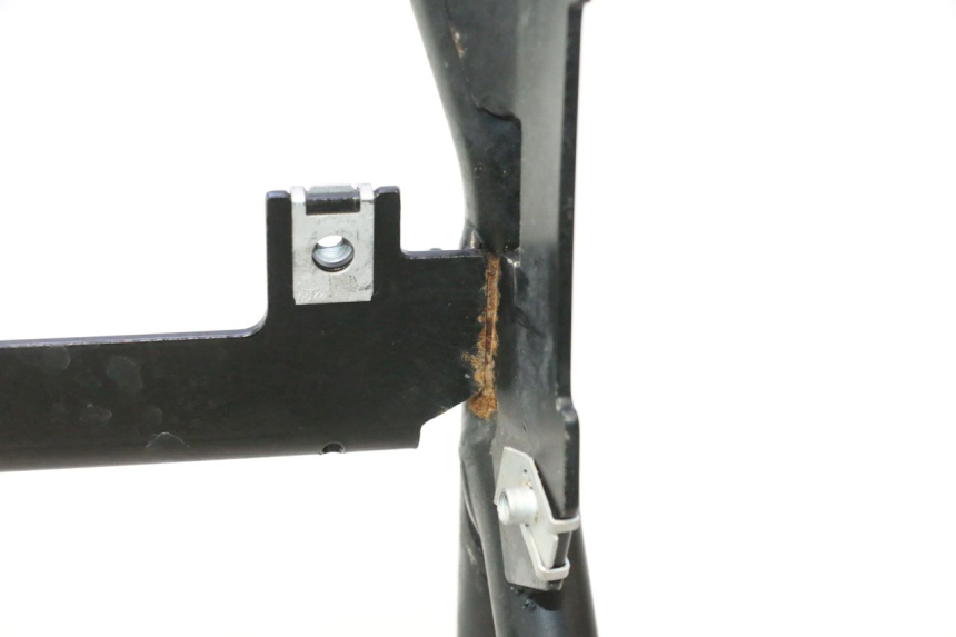 photo de BOUCLE CADRE ARRIERE RIEJU MRT PRO SUPERMOTARD 50 (2007 - 2018) - État de surface
