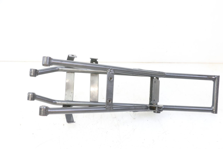 photo de BOUCLE CADRE ARRIERE APOLLO RFZ 125 - Zoom état d’usage