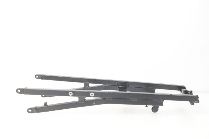 photo de BOUCLE CADRE ARRIERE BMW S RR ABS S1000RR 1000 (2009 - 2011) - Gros plan technique