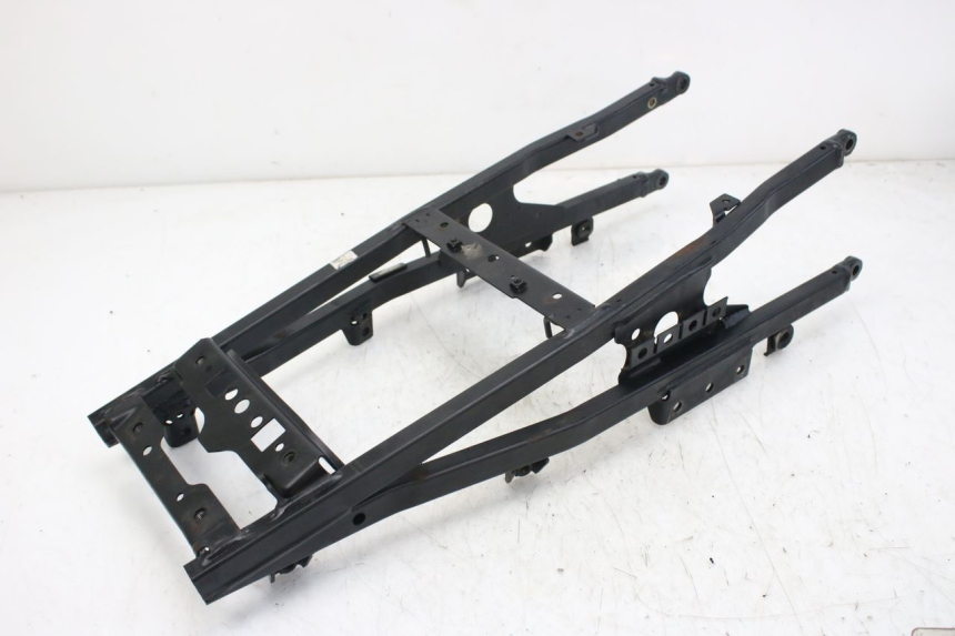 photo de BOUCLE CADRE ARRIERE TRIUMPH SPRINT ST 955 (1999 - 2001) - Vue d’ensemble