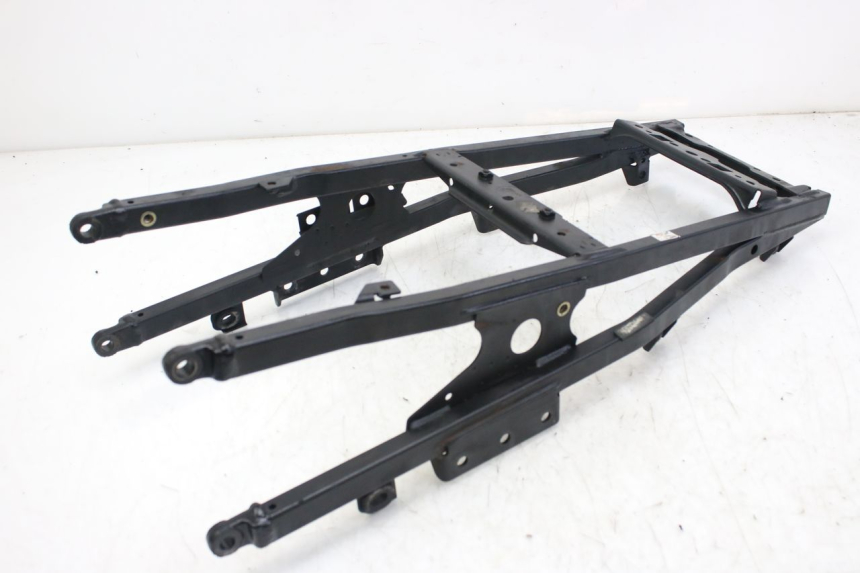 photo de BOUCLE CADRE ARRIERE TRIUMPH SPRINT ST 955 (1999 - 2001) - État de surface