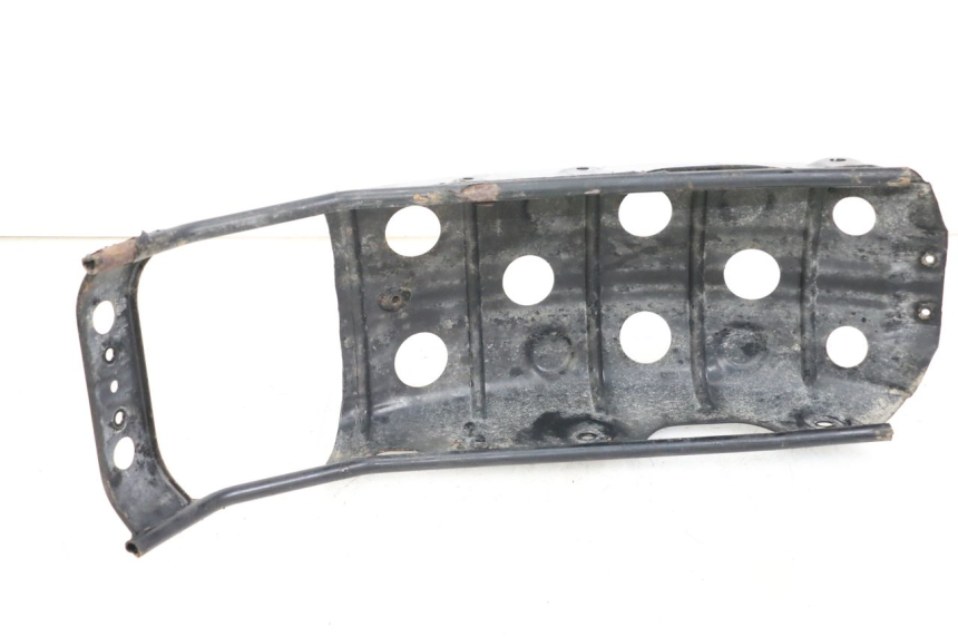 photo de BOUCLE CADRE ARRIERE SUZUKI VL INTRUDER 125 (2004 - 2007) - Zoom état d’usage