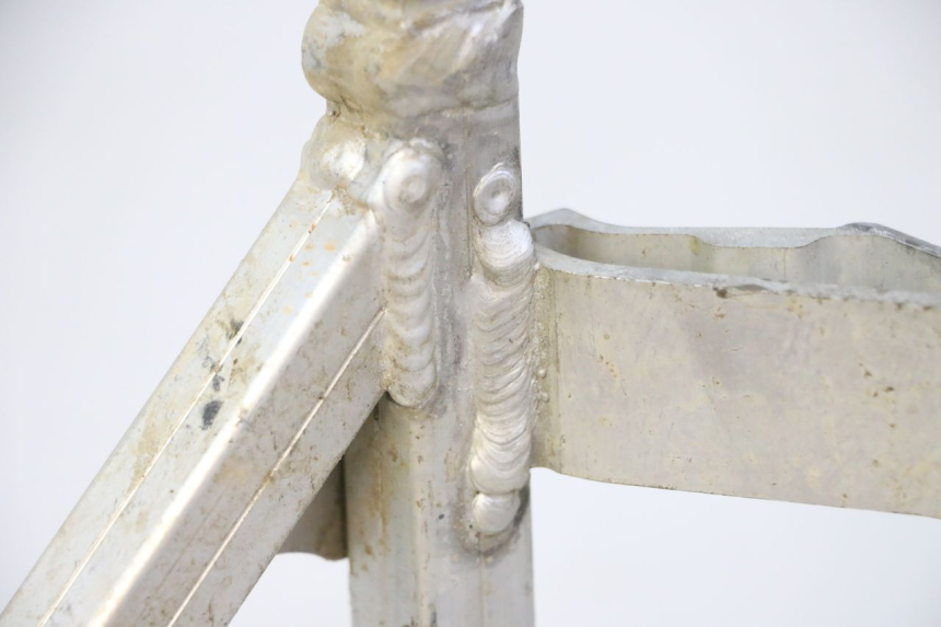 photo de BOUCLE CADRE ARRIERE YAMAHA YZ 85 (2022 - 2025) - Autre angle de vue