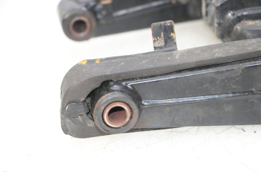 photo de BRAS OSCILLANT MAG POWER BOMBERS 4T 50 (2016 - 2026) - Points de fixation