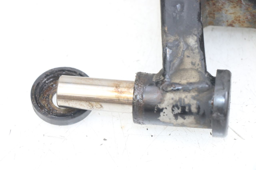 photo de BRAS OSCILLANT HONDA CA REBEL 125 (1995 - 2001) - Vue d’ensemble