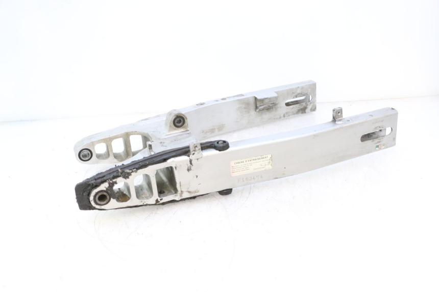 photo de BRAS OSCILLANT HONDA CB F HORNET 600 (2005 - 2006) - Marquages et références