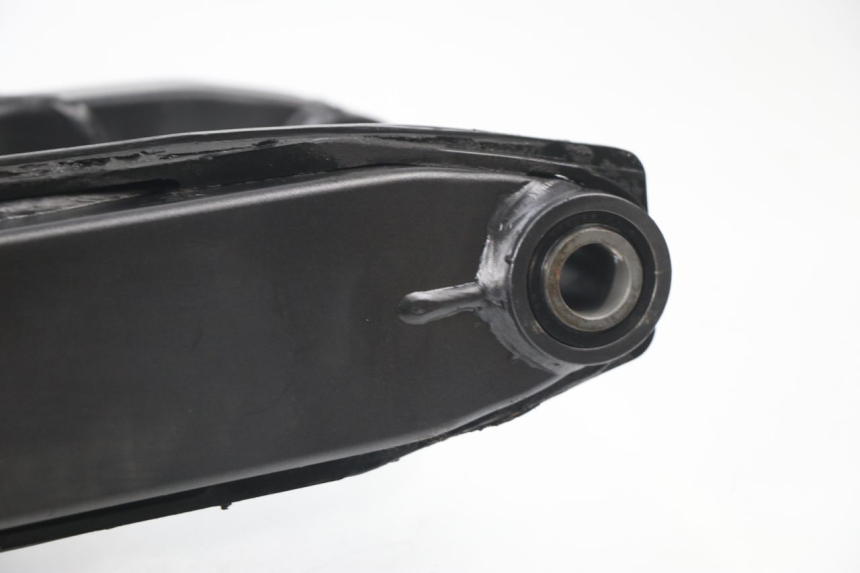 photo de BRAS OSCILLANT HONDA CBF 500 (2004 - 2007) - État de surface