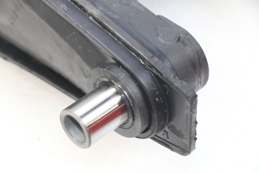 photo de BRAS OSCILLANT HONDA CBRF CBR-F PC41 600 (2011 - 2013) - Détail de la pièce