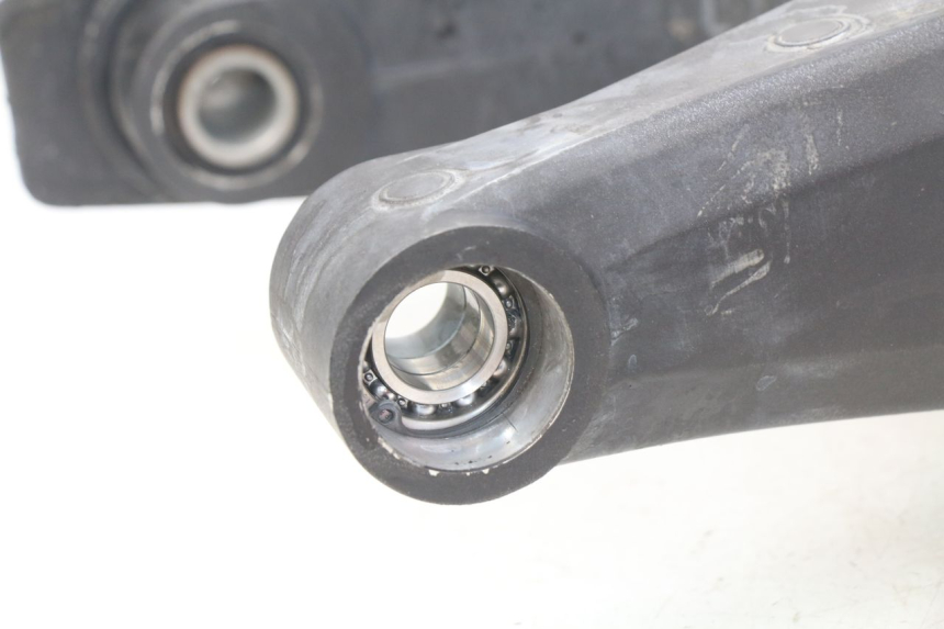 photo de BRAS OSCILLANT HONDA CBRF CBR-F PC41 600 (2011 - 2013) - Autre angle de vue