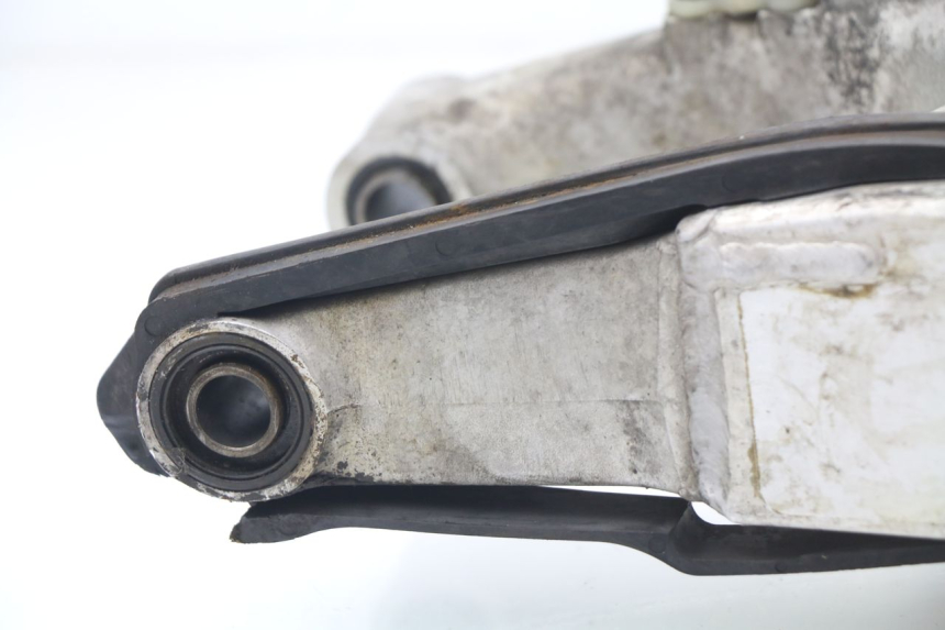 photo de BRAS OSCILLANT HONDA CR 125 (2000 - 2001) - Zoom composants