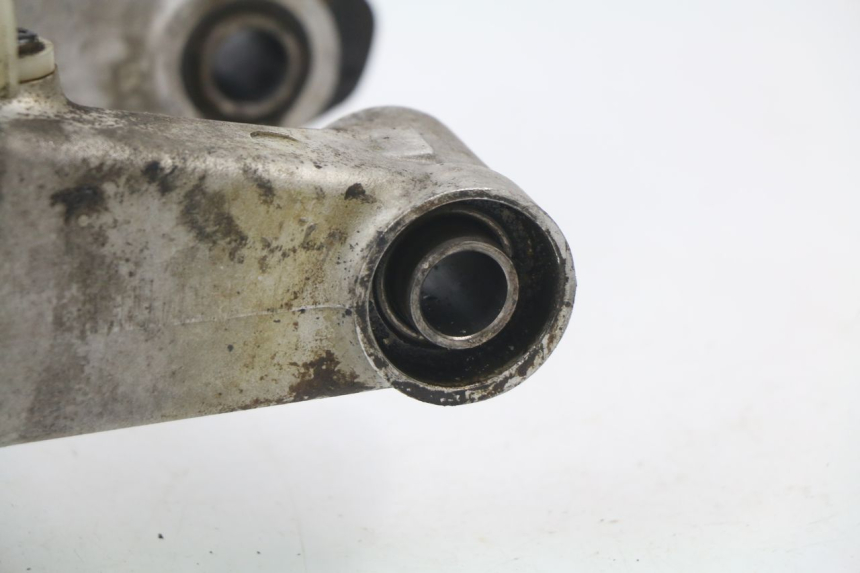 photo de BRAS OSCILLANT HONDA CR 125 (2000 - 2001) - État de surface