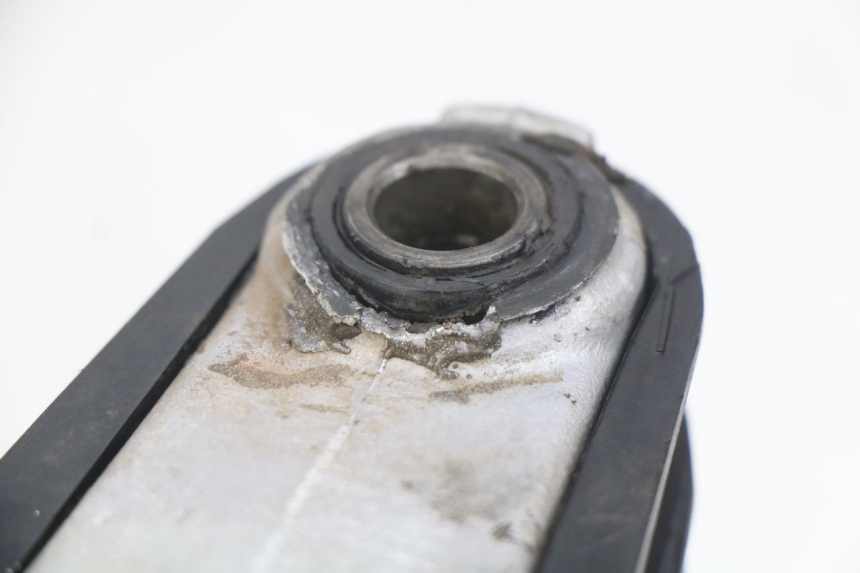 photo de BRAS OSCILLANT HONDA CR 80 (2001 - 2003) - Détail de la pièce