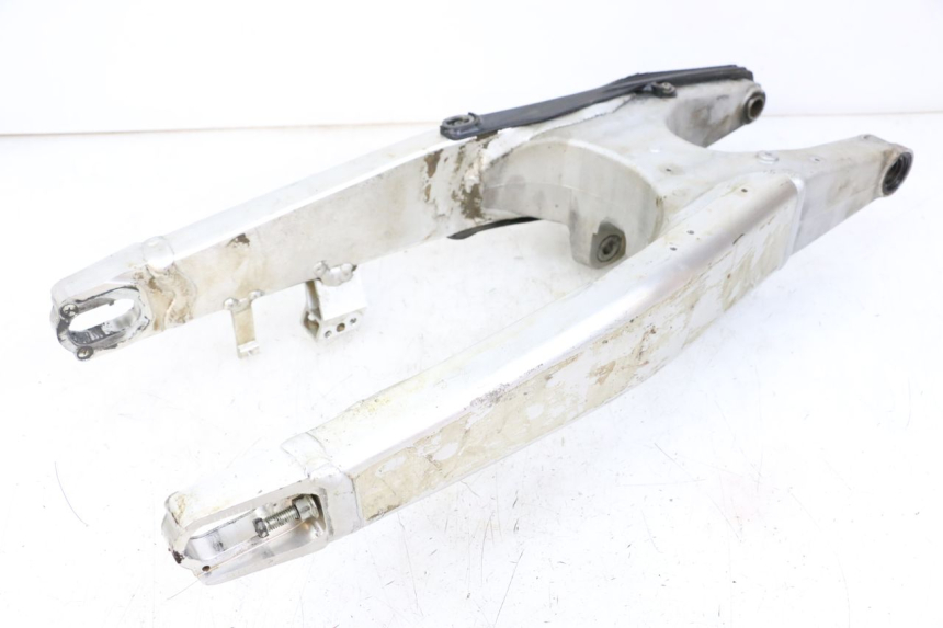 photo de BRAS OSCILLANT HONDA CRF R 250 (2020 - 2021) - Gros plan technique