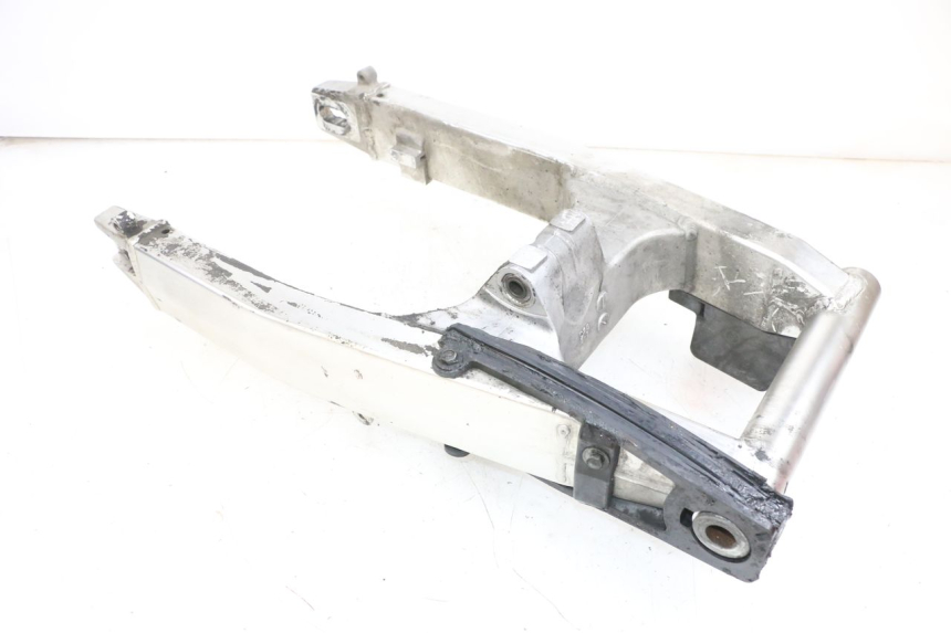 photo de BRAS OSCILLANT SUZUKI DL V STROM 1000 (2002 - 2007) - Points de fixation