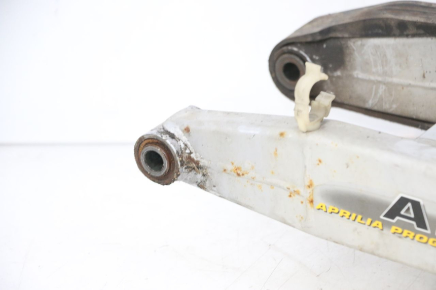 photo de BRAS OSCILLANT APRILIA ETX 125 (1998 - 2002) - Zoom composants
