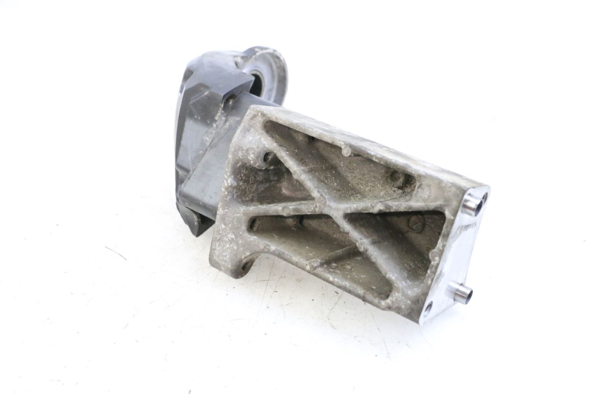 photo de BRAS OSCILLANT HONDA FJS SILVER WING SILVERWING 400 (2005 - 2008) - Gros plan technique