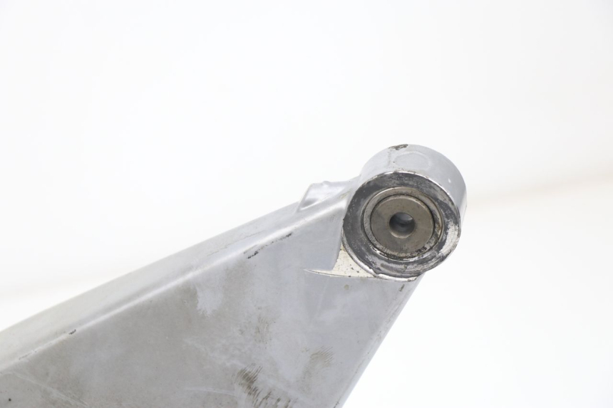 photo de BRAS OSCILLANT GILERA GP 800 (2007 - 2013) - Détail de la pièce