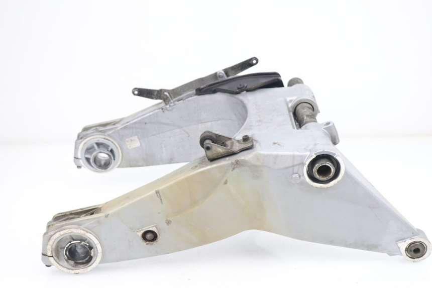 photo de BRAS OSCILLANT GILERA GP 800 (2007 - 2013) - État de surface