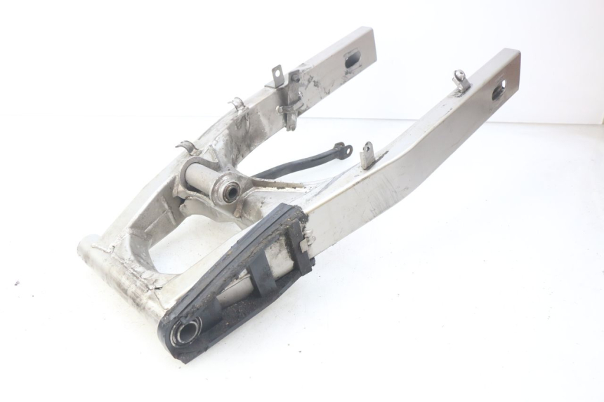 photo de BRAS OSCILLANT SUZUKI GSF S BANDIT 600 (2000 - 2004) - Vue d’ensemble