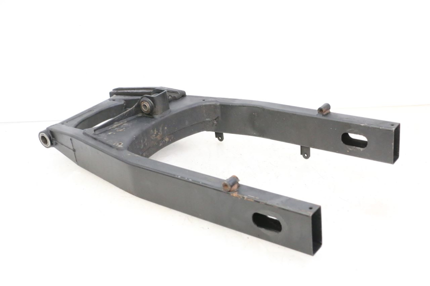 photo de BRAS OSCILLANT SUZUKI GSR 750 (2011 - 2017) - Zoom composants