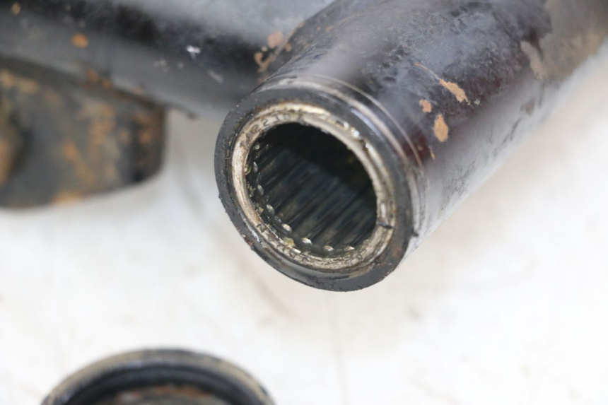 photo de BRAS OSCILLANT SUZUKI GSX E 250 (1982 - 1983) - Autre angle de vue