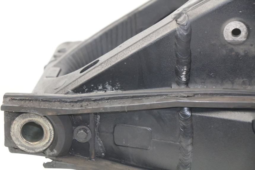 photo de BRAS OSCILLANT SUZUKI GSX-R GSXR 750 (2011 - 2016) - Marquages et références