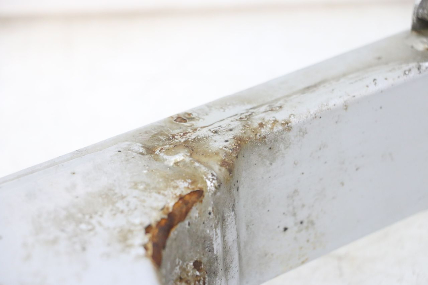 photo de BRAS OSCILLANT HONDA CBR F 1000 (1993 - 1996) - État de surface