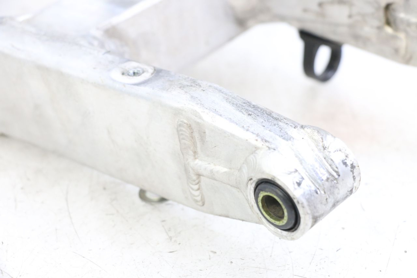 photo de BRAS OSCILLANT KAWASAKI KX L 85 (2022 - 2024) - Gros plan technique