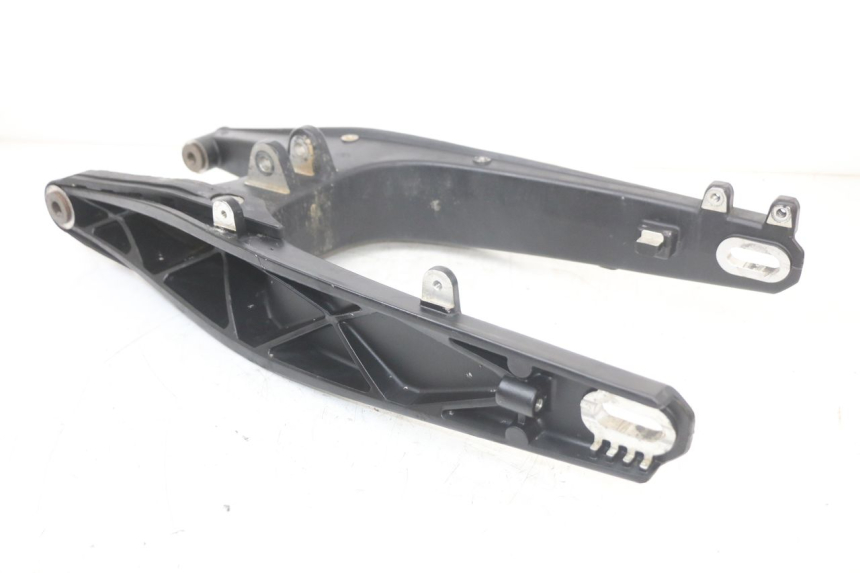 photo de BRAS OSCILLANT MASAI SCRAMBLER SPORT 125 (2021 - 2025) - Gros plan technique