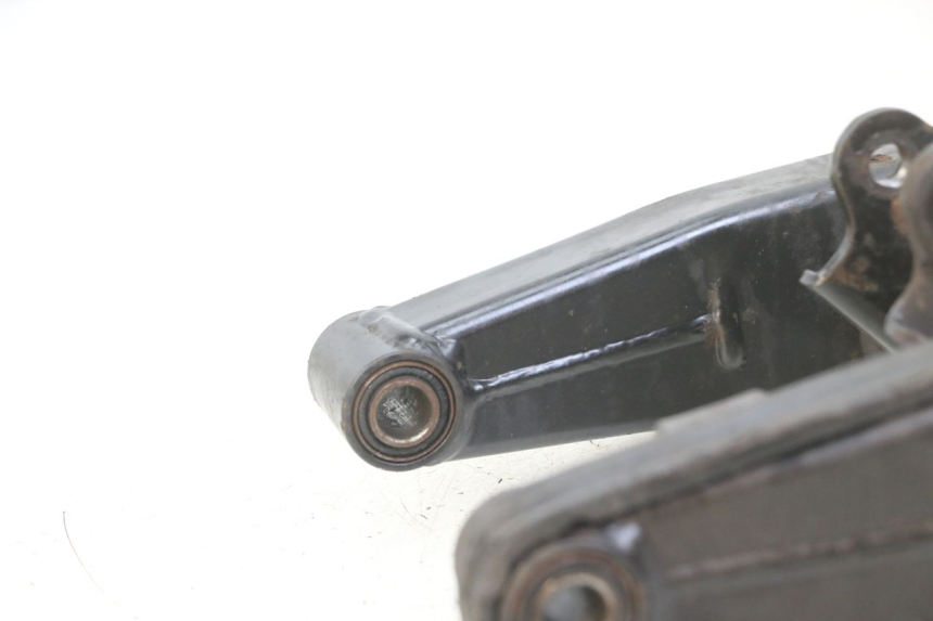 photo de BRAS OSCILLANT MBK X-LIMIT XLIMIT 50 (2007 - 2012) - Vue rapprochée